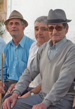 Old boys in Istán
